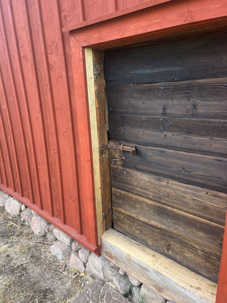 Syllbyte vid port